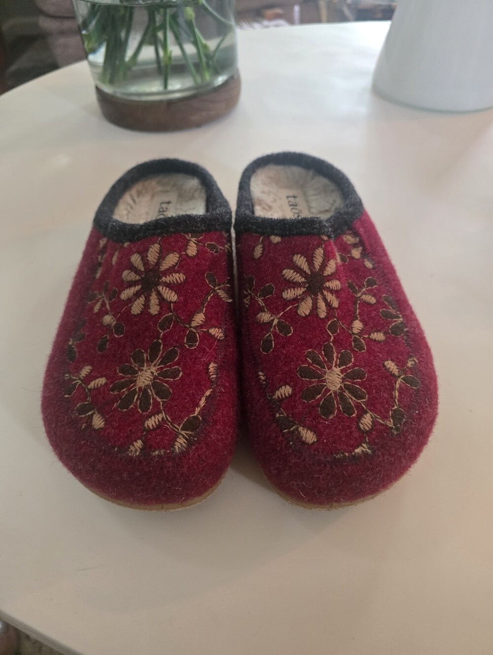Taos Woolderness 2 Embroidered Wool Clog Slippers Cranberry Burgundy, Size 41
